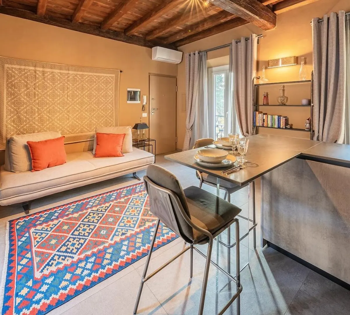 Happy Days - Pavia City - By Host4U - Apartment
